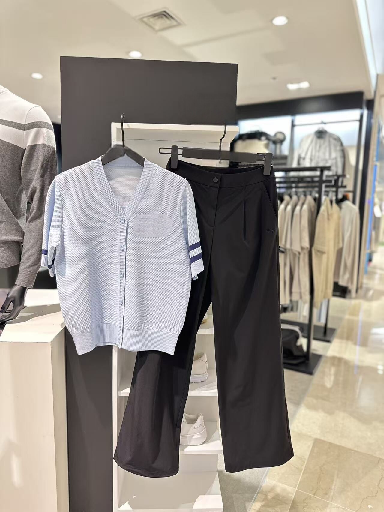 Damska koszulka golfowa z krót – Golf Equipment For Women recenzja i cena